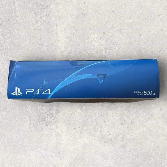 Sony PlayStation 4 with Box! Includes THREE Dual Shock Controllers Black & Red - Picture 7 of 11